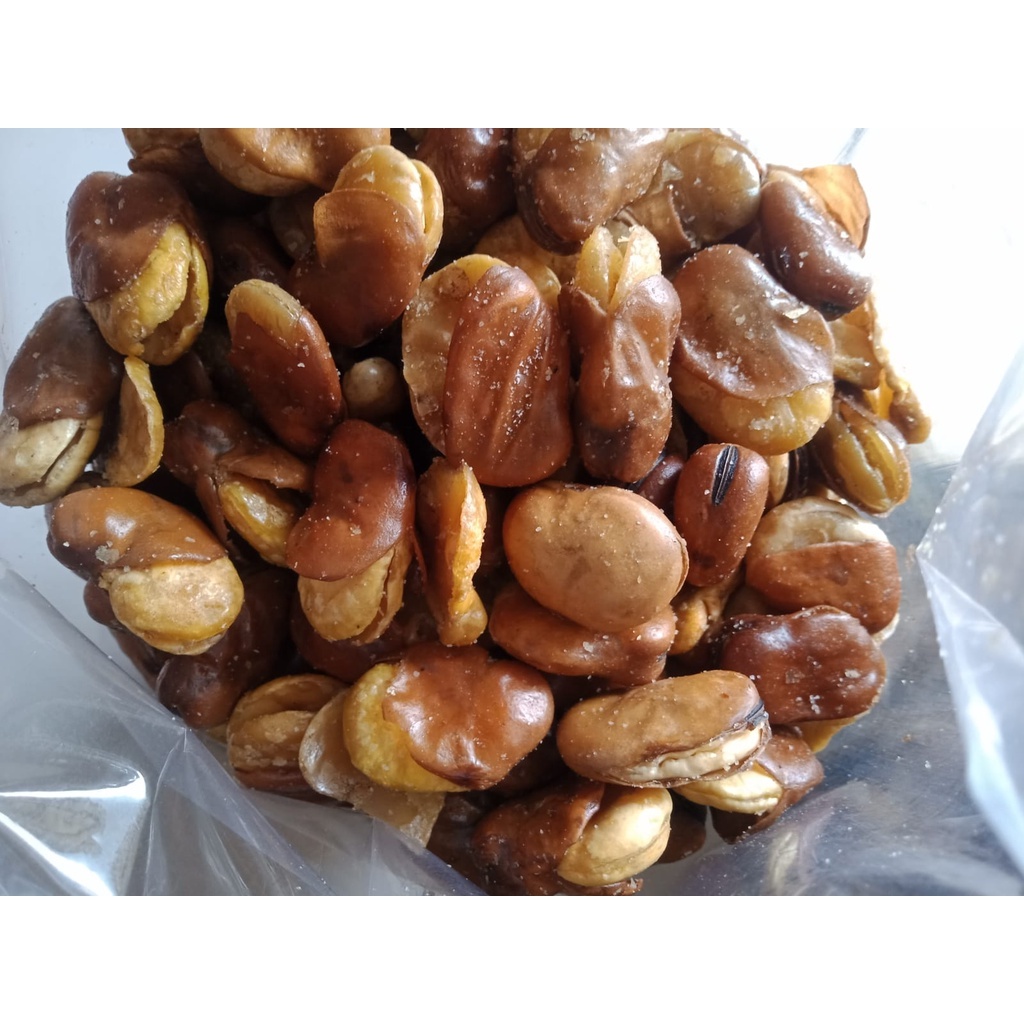 

KACANG KULIT ASIN GURIH 1KG