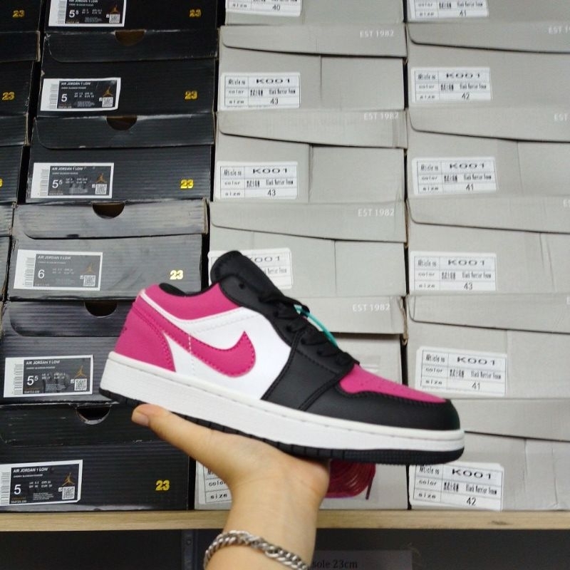 aj low pink putih hitam r