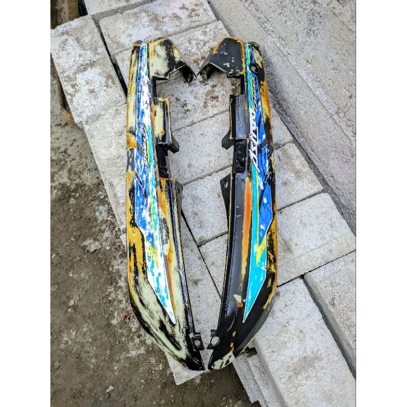 cover body kanan kiri astrea grand 93 original