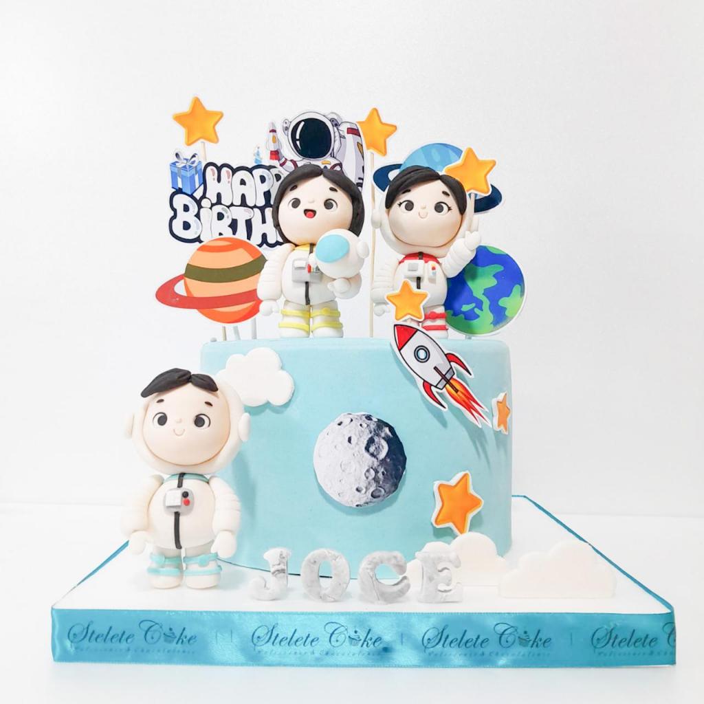 

Kue Ulang Tahun/Birthday Cake/Kue Ultah Tema Astronot/Kue Birthday Jakarta