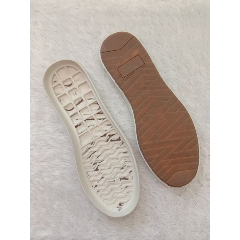 outsol sepatu sneakers clasic, bawahan telapak sepatu casula, sol separu casual, sol sepatu sneakers