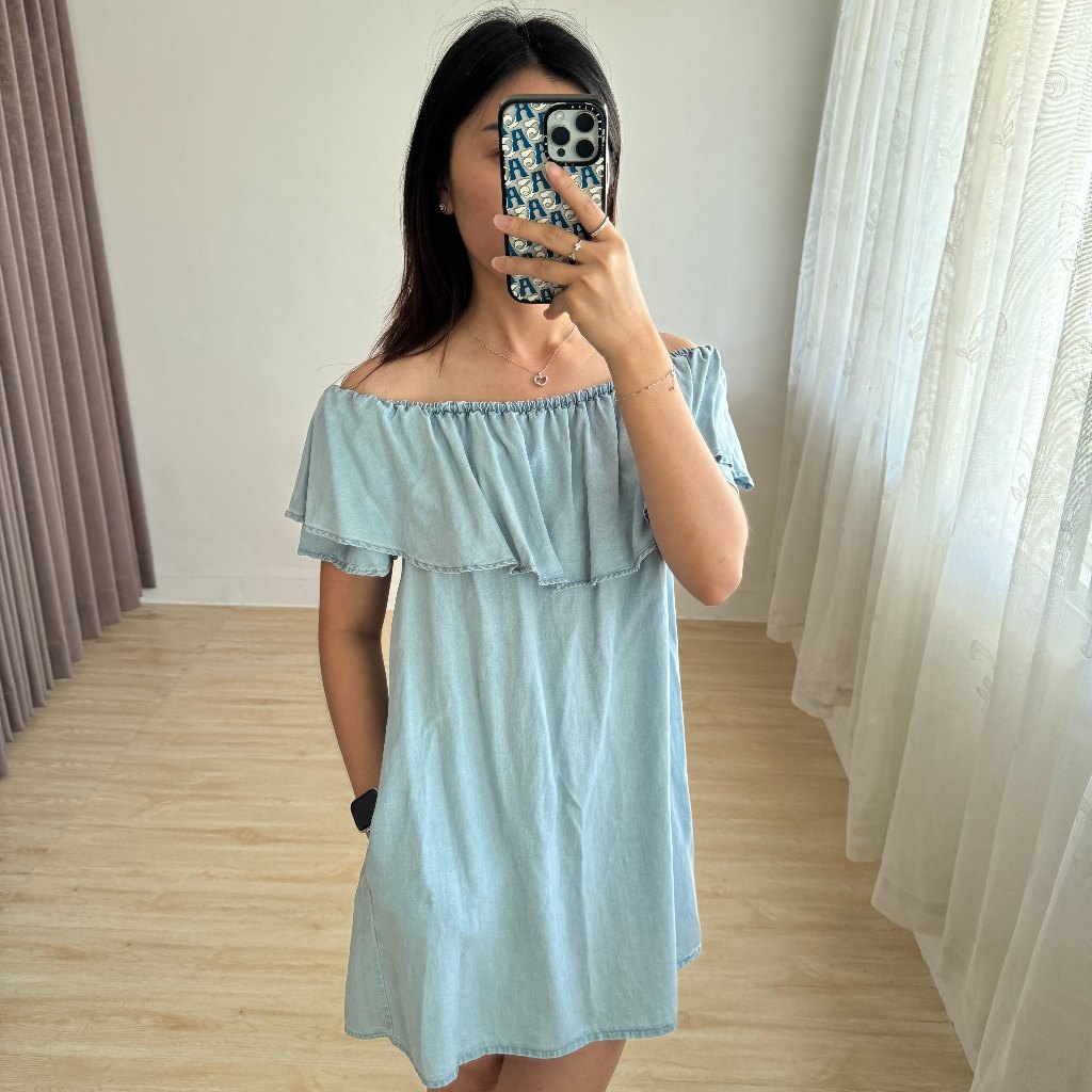 Zara - Denim Dress Sabrina mini dress - warna biru denim - pre-loved