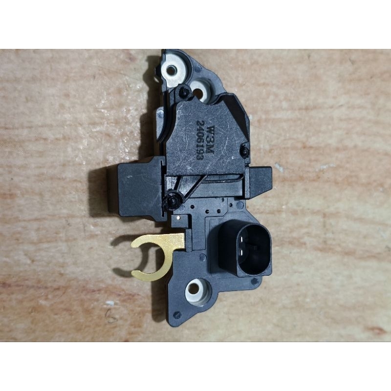 IC regulator alternator BMW / VW Caravelle / Volvo / Audi