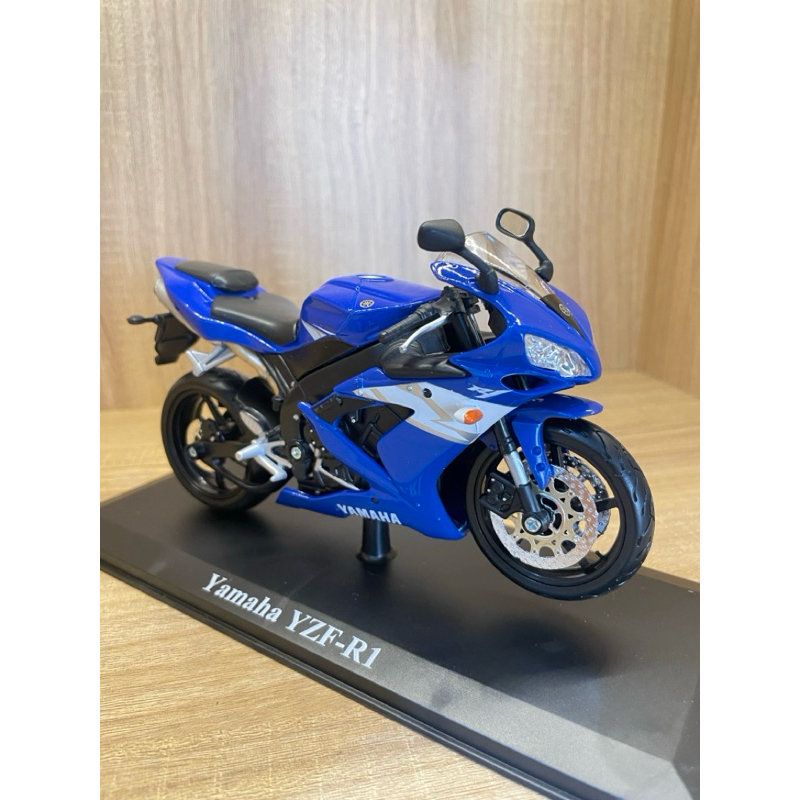 diecast miniatur motor yamaha R1 2007 skala 1/12