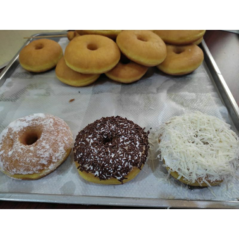 

DONAT LABU KUNING ISI 6 / DONUT / DONAT LABU / DONAT LEMBUT / ROTIDONAT