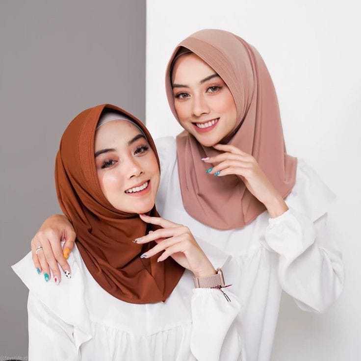 HIJAB SPORT KEKINIAN MOTIF POLOS BAHA CRINKLE