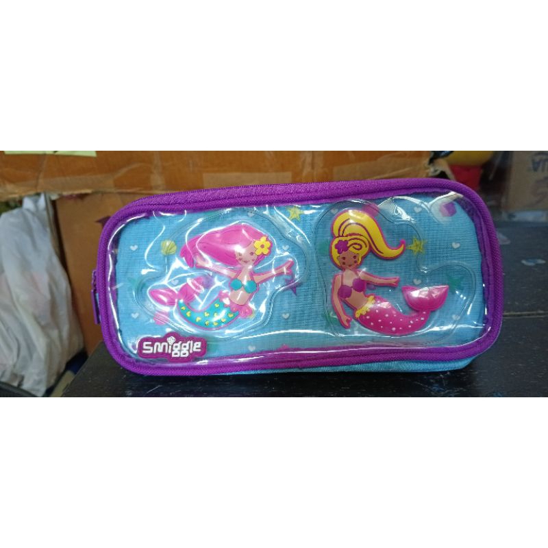 

tempat pensil smiggle marmed