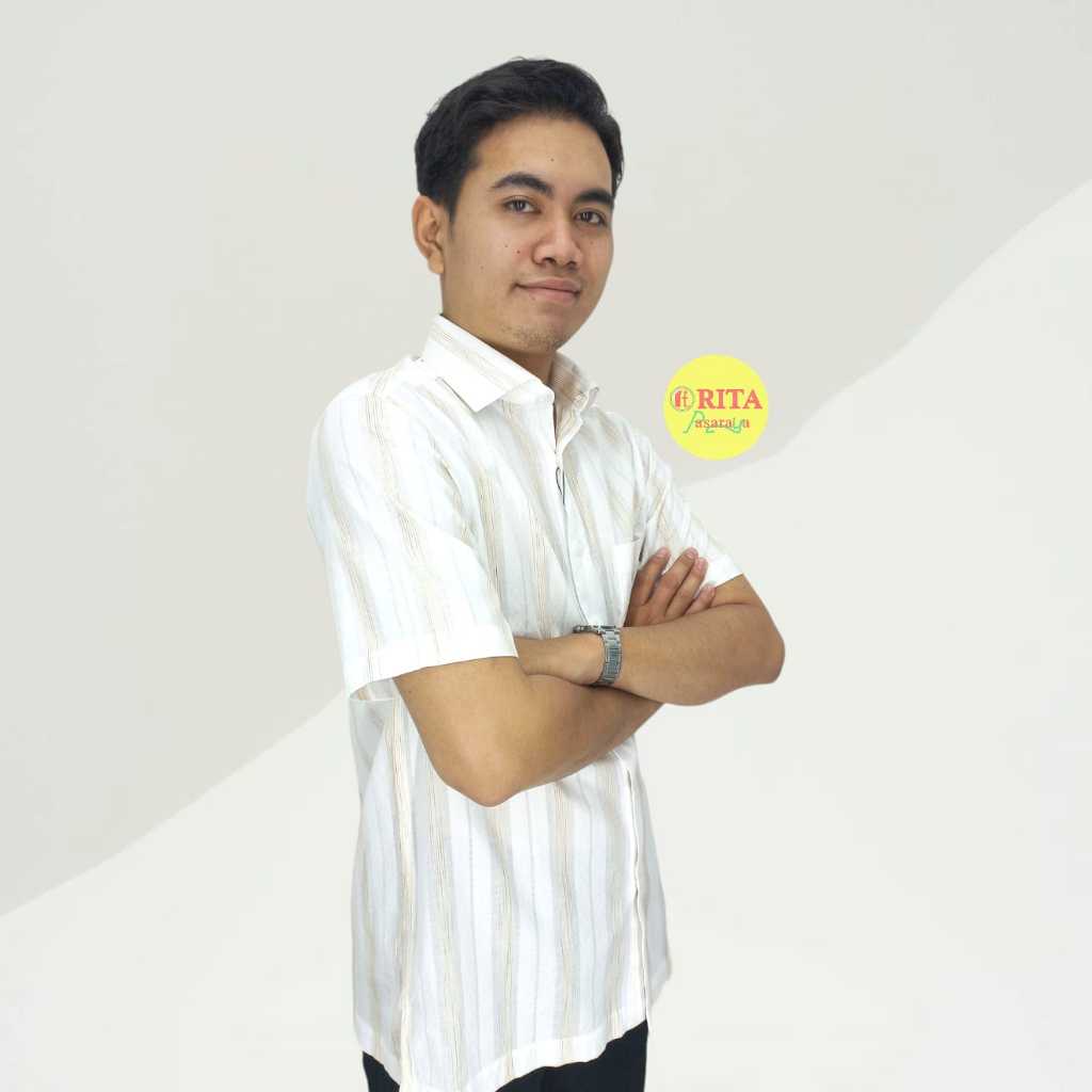 Carlos Moreno Kemeja Pendek