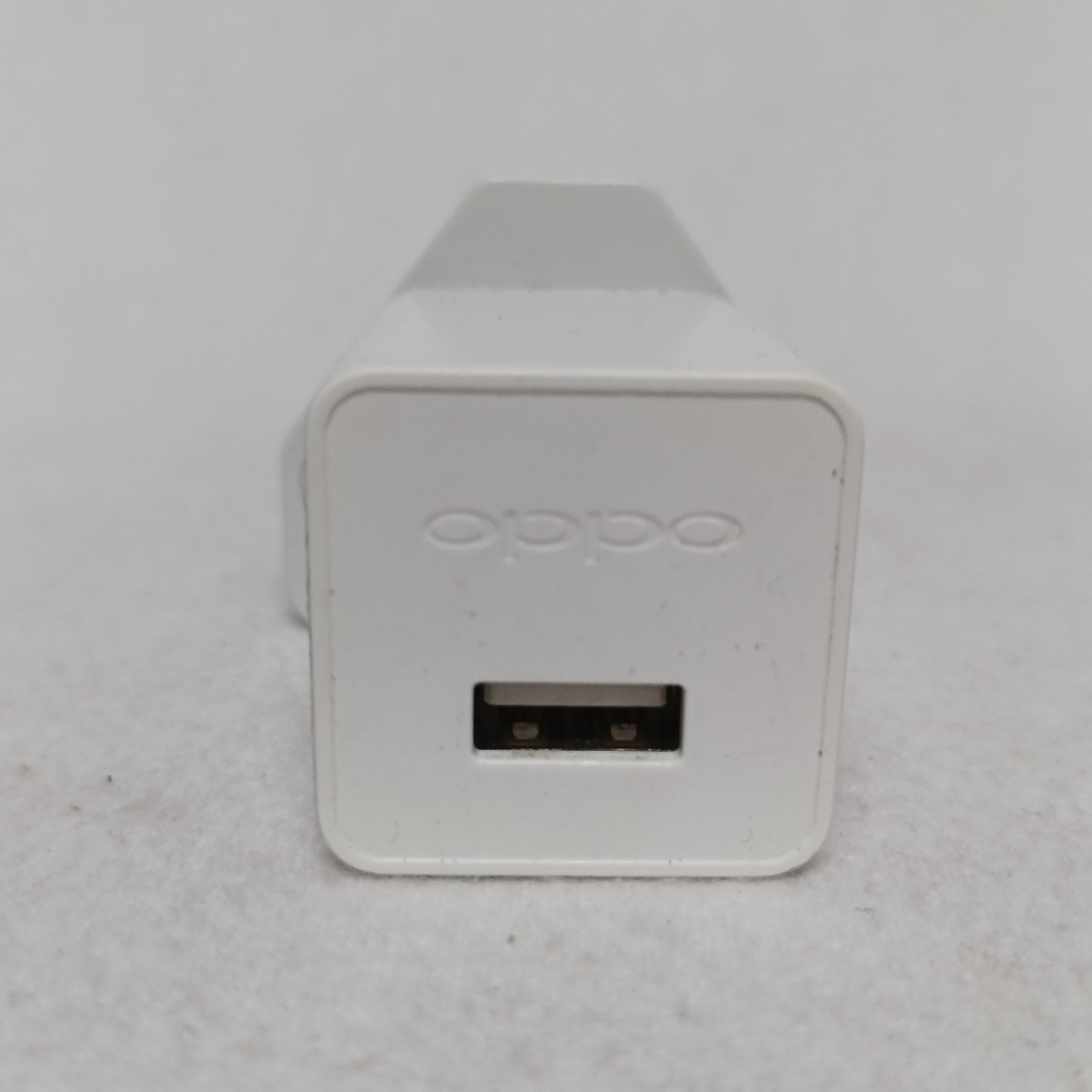 740 - Oppo 5V 1A adapter USB Charger - Loose