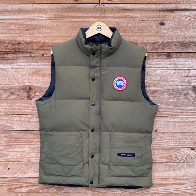 Vest bulang canada goose - Warna olive green