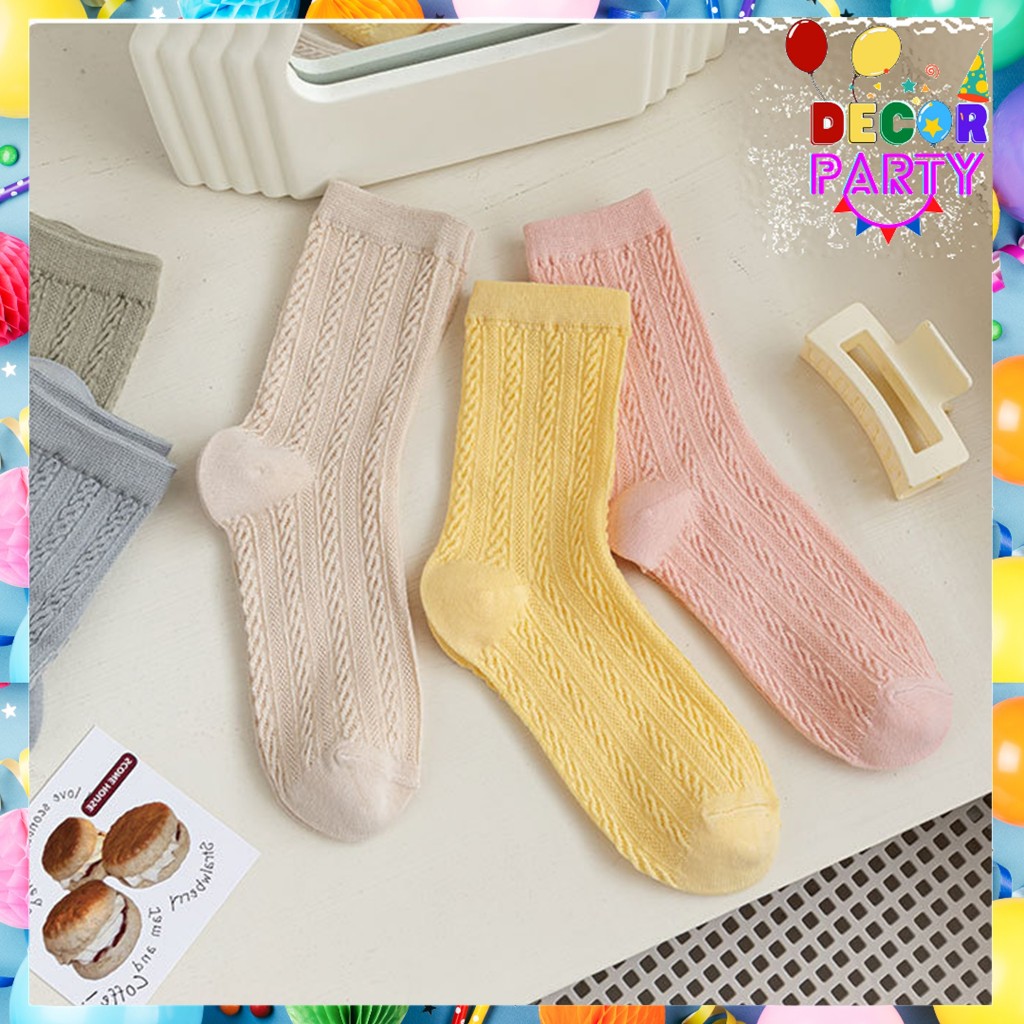 DP Kaos Kaki Panjang Wanita Dewasa Embos Renda Kaos Kaki 6997 Kaos Kaki Wanita Korean Style