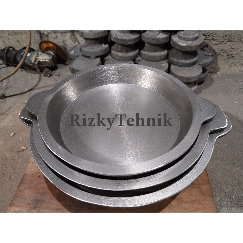 Loyang Martabak Manis Standar 16-18 Asli Baja Murni