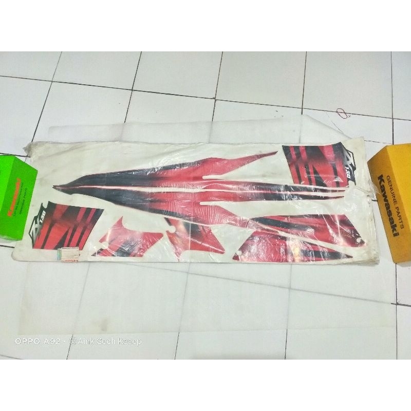 striping zx130 merah 2008