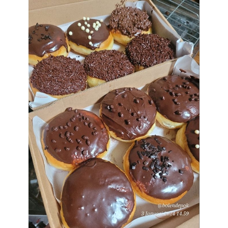 

Donat kentang premium depok ( ojol only )