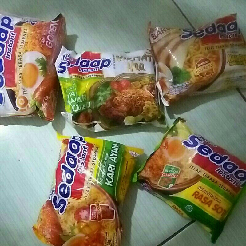 

mie sedap kuah dan goreng