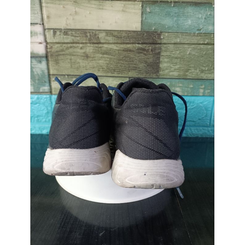 Salewa second size 42 ins 27