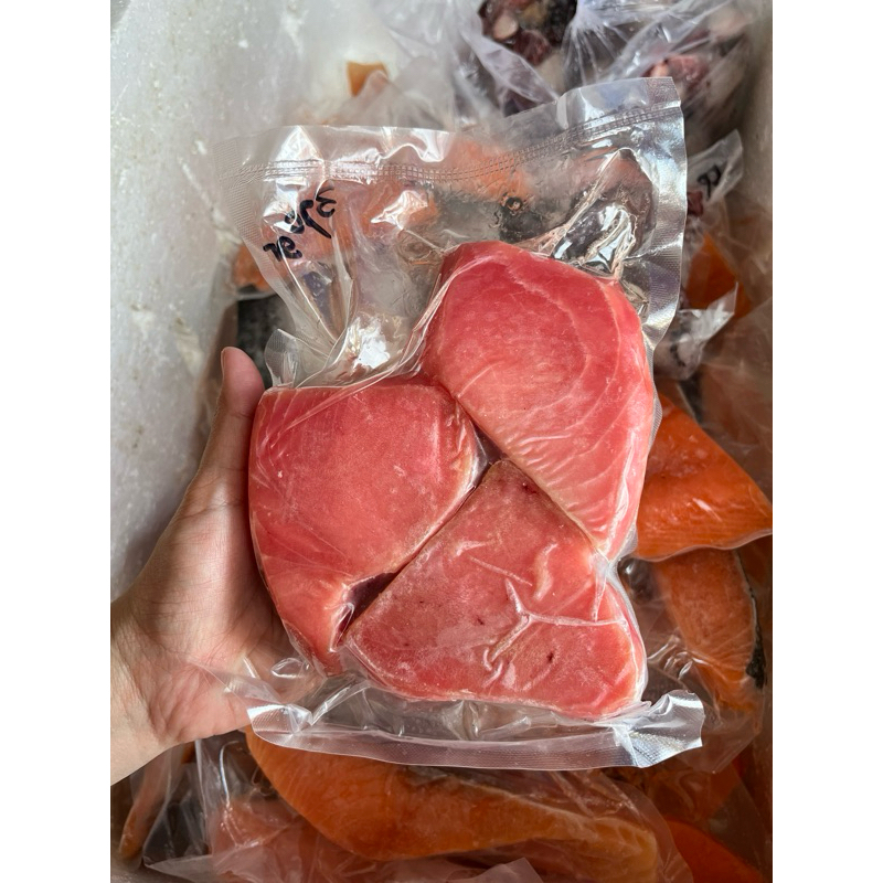 

TUNA STEAK / -+ 400GRAM / PACK