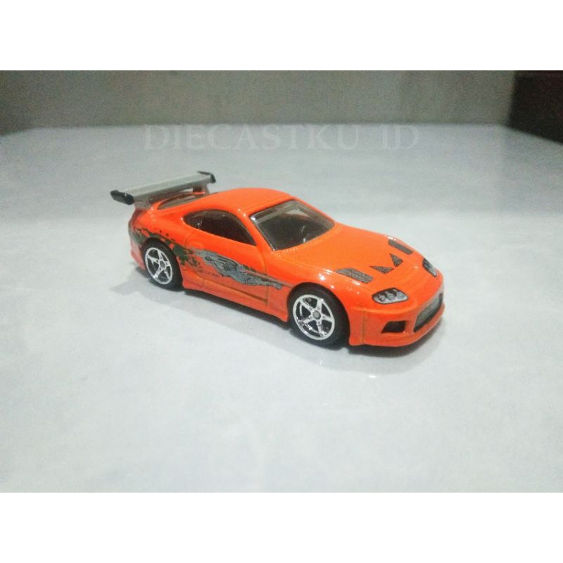 Hot Wheels Toyota Supra MK4 Orange Fast And Furious Wing Silver Loose Ban Karet