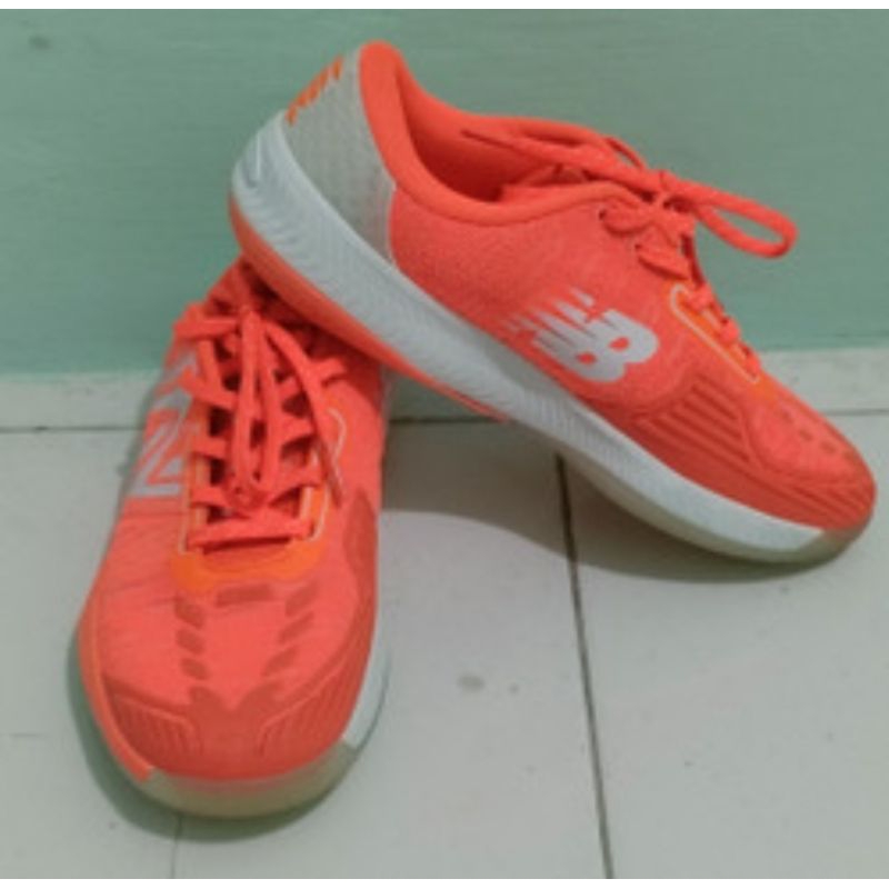 sepatu NB 996 V5 Tennis, Badminton