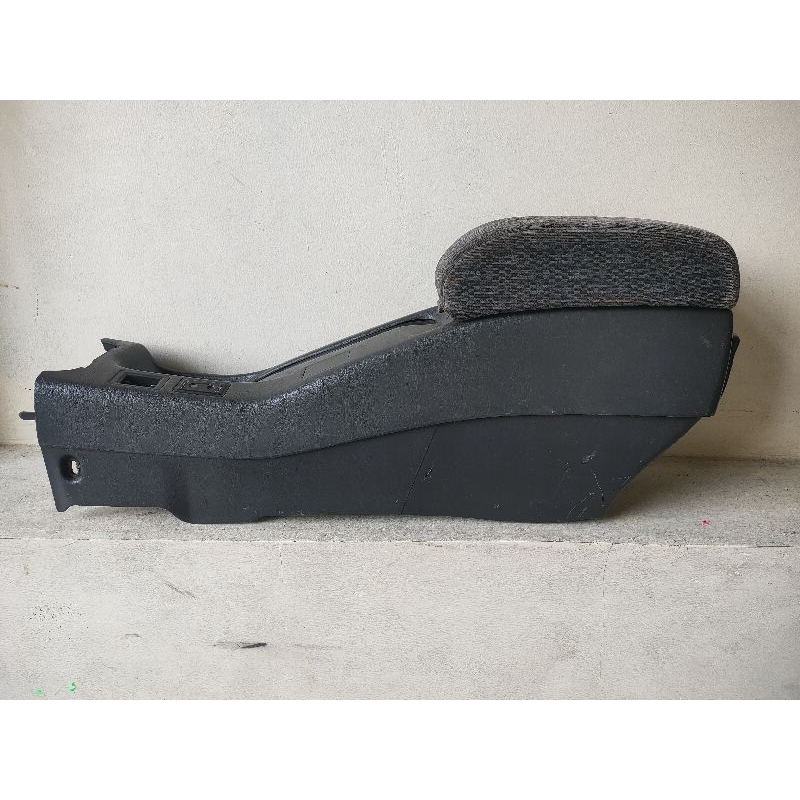 Consolebox ORIGINAL All New Corolla ae111