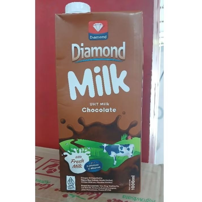 

Diamond Milk Susu UHT Rasa Cokelat 1000ml