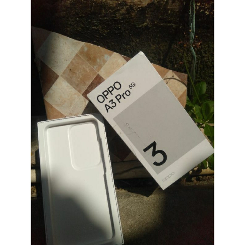 

DUS BOX OPPO A3PRO 5G ORIGINAL COPOTAN