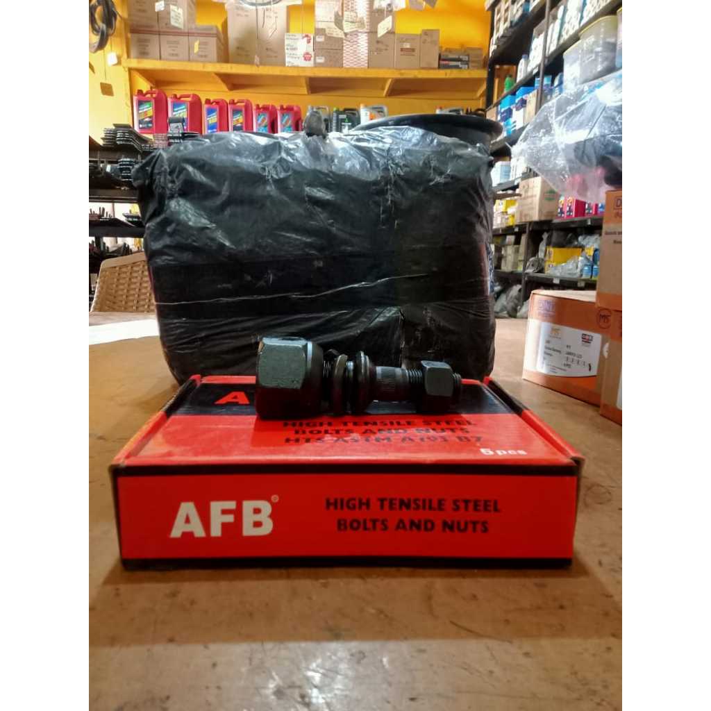 Baut roda belakang canter 125 Rubahan kanan/kiri