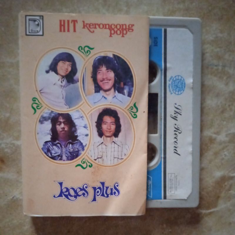 kaset pita koes plus hit keroncong pop