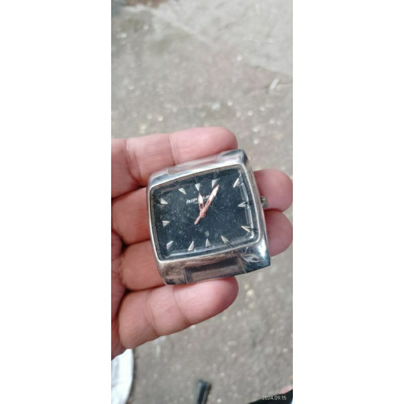 arloji RIPCURL kotak jam tangan RIPCURL kotak rusak bekas