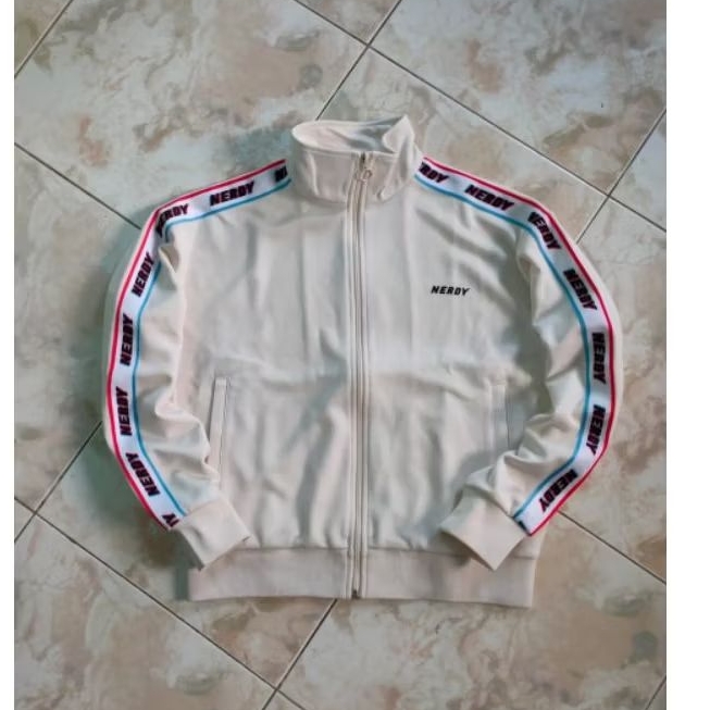 Nerdy Jaket Tracktop Fulltaped