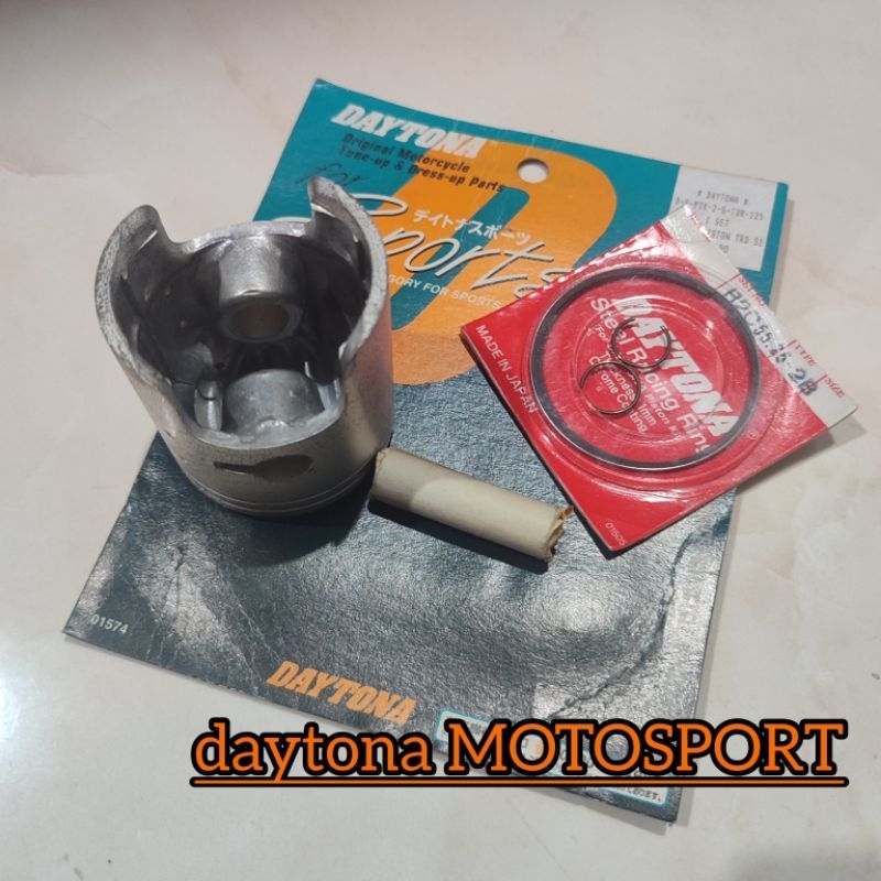 DAYTONA RACING JAPAN PISTON KIT SUZUKI RC 110 TORNADO