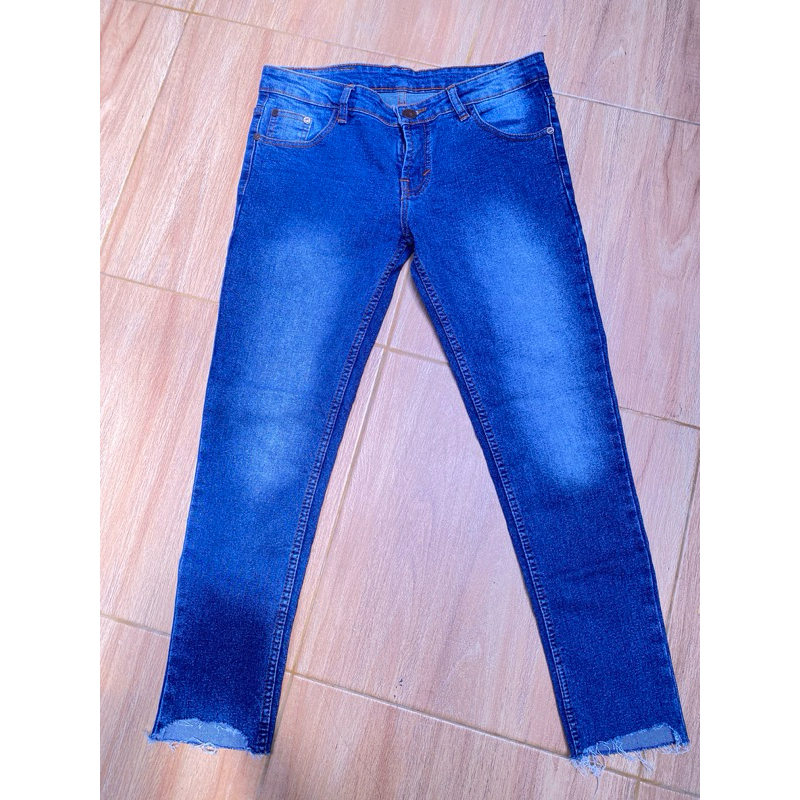 JSK CELANA JEANS WANITA UNFINISH CUT PRELOVED