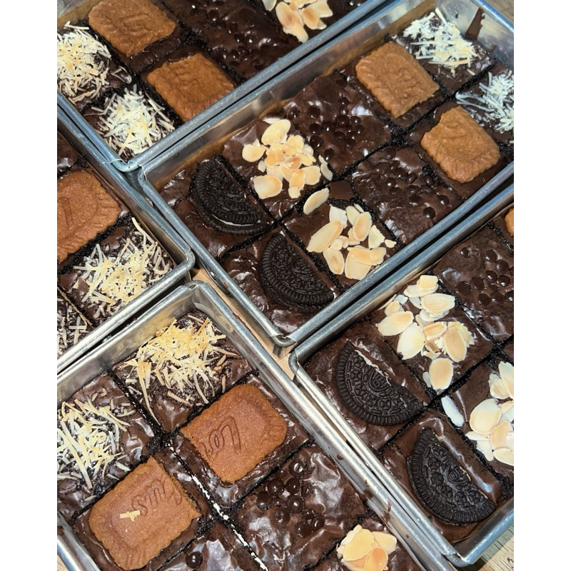 

Fudgy Brownies Full Size