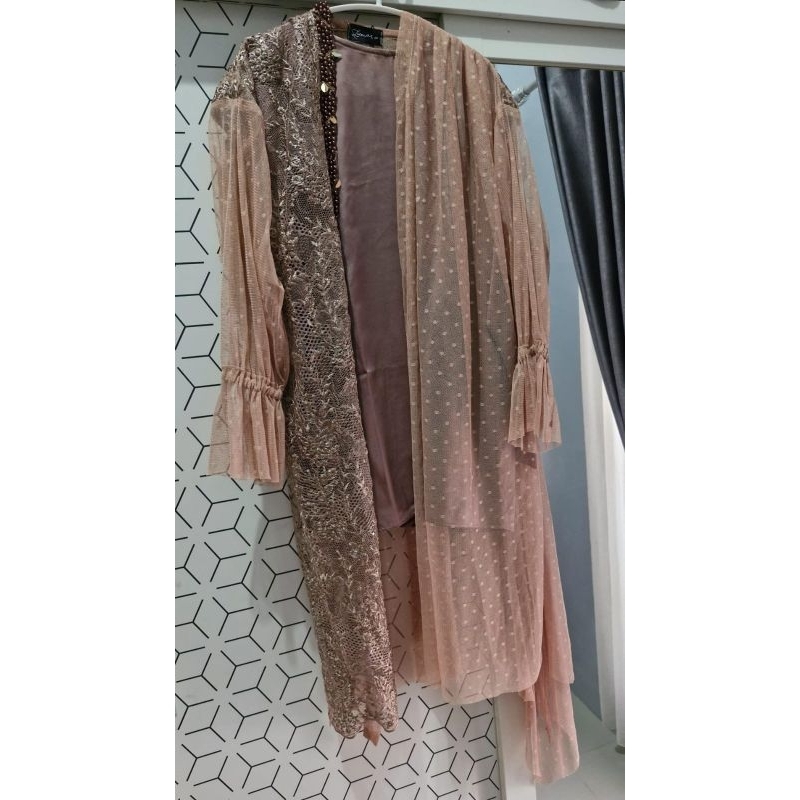 Jamia Midi Dress Zumaru