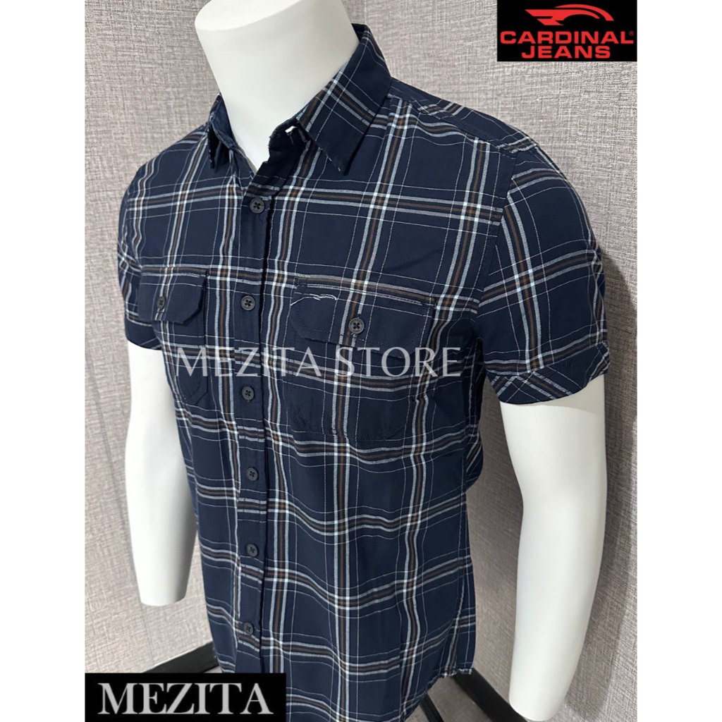 Kemeja Cardinal Lengan Pendek Slim