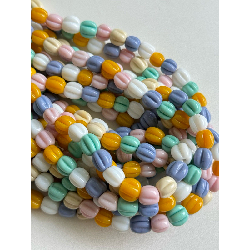 Manik kaca belimbing kecil mix warna / indonesian glass beads / manik kaca jombang