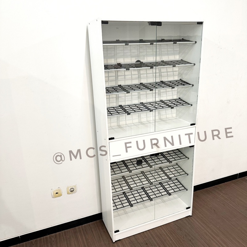 Rak Lemari Sepatu Sandal Jumbo Mebel Furniture MCS Semarang
