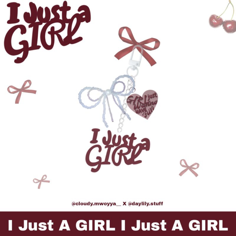 KEYCHAIN I JUST A GIRL