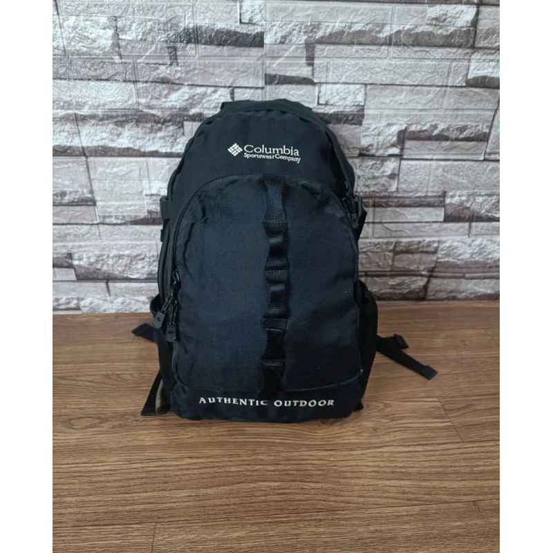 DAYPACK COLUMBIA || BLACK
