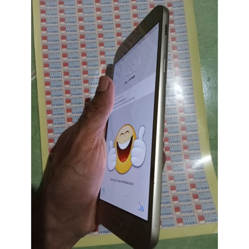 SAMSUNG A7 2017 Minus