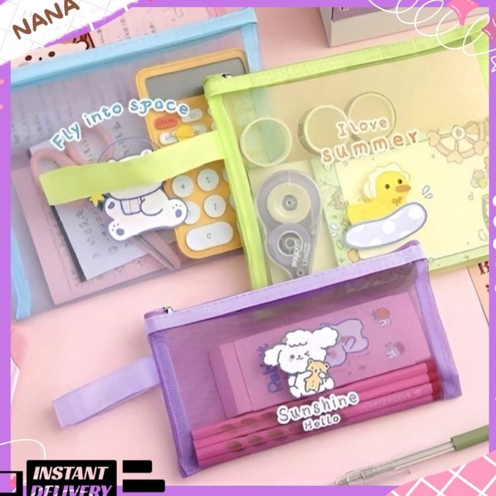 

YUK BELI Tempat Pensil Make UP Tempat MAP A4 Jaring Zipper Transparant Karakter Ins Asthetic Pencil serbaguna HN19