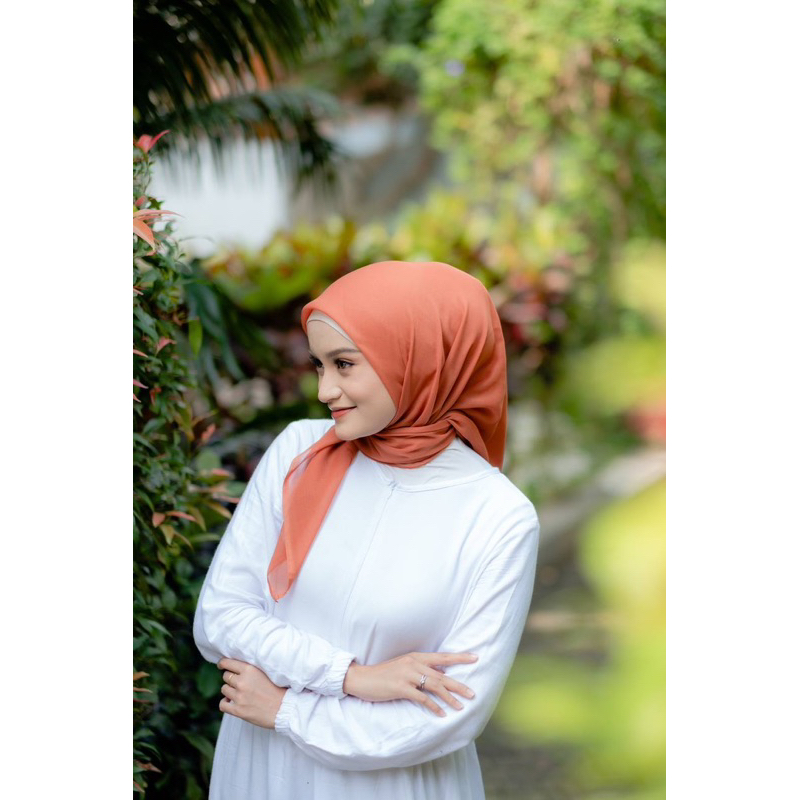 Paris Japan Ori Premium/ Kerudung segiempat paris Premium