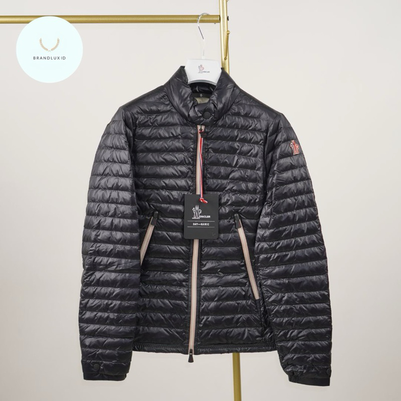 Moncler Pointex Short Down Jacket Black