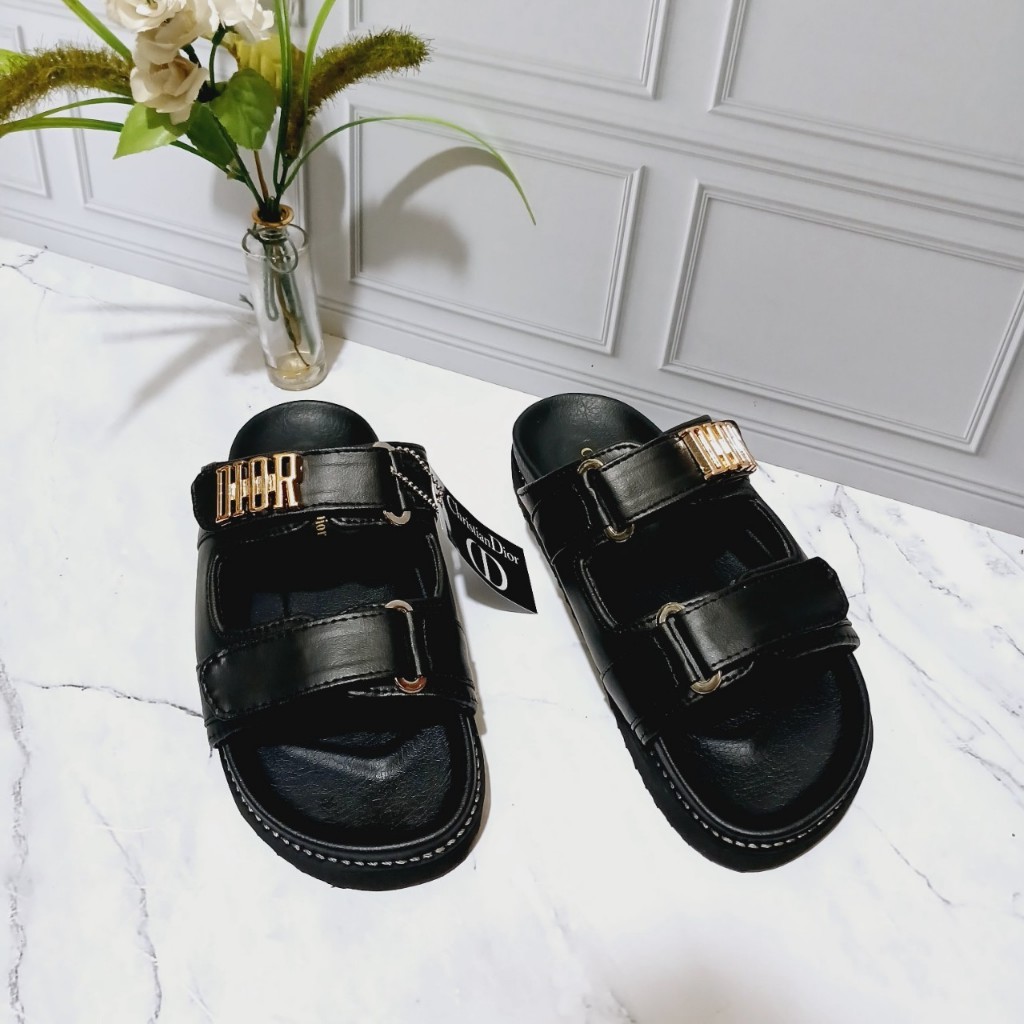 Fans bally -  Sandal Viral DR 1010 Terbaru 2024 sandals Wanita  | Sandal slide | Sendal slip-on