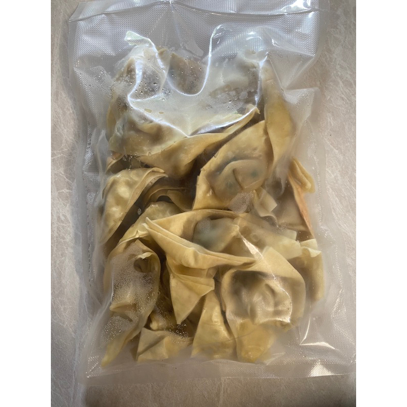 

PANGSIT FROZEN (isi 25pcs)