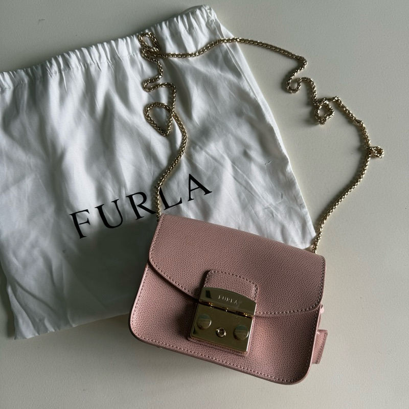 Furla Metropolis Mini Sling Bag - Tas Furla Pink