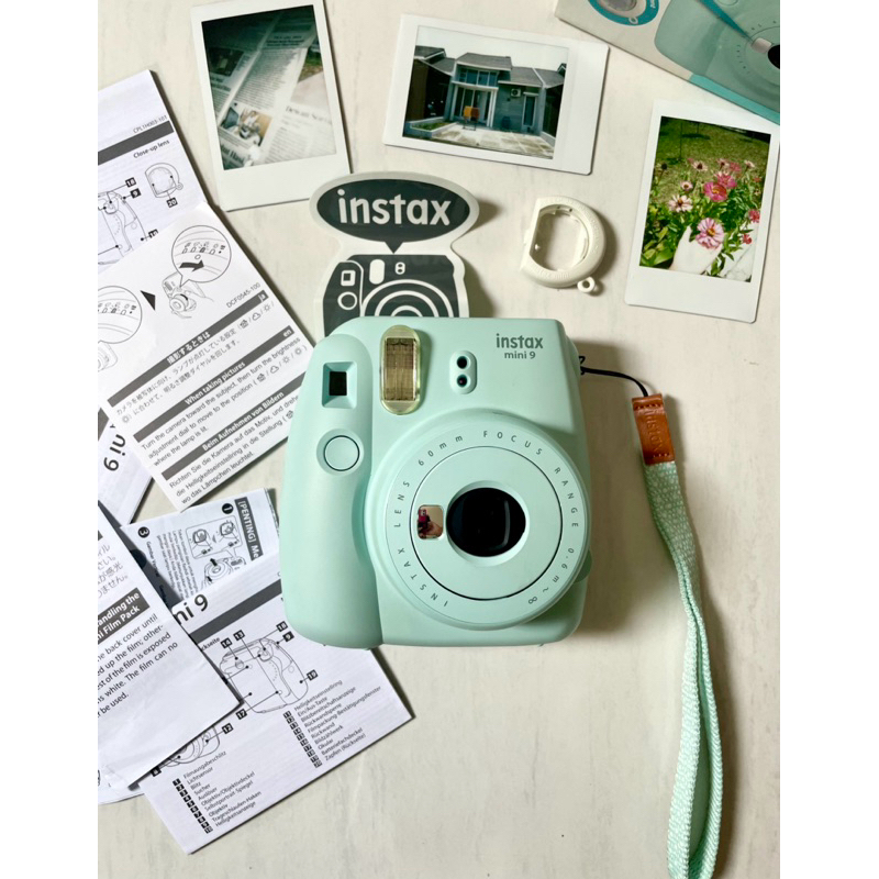 Preloved/Second - Fujifilm Instax Mini 9
