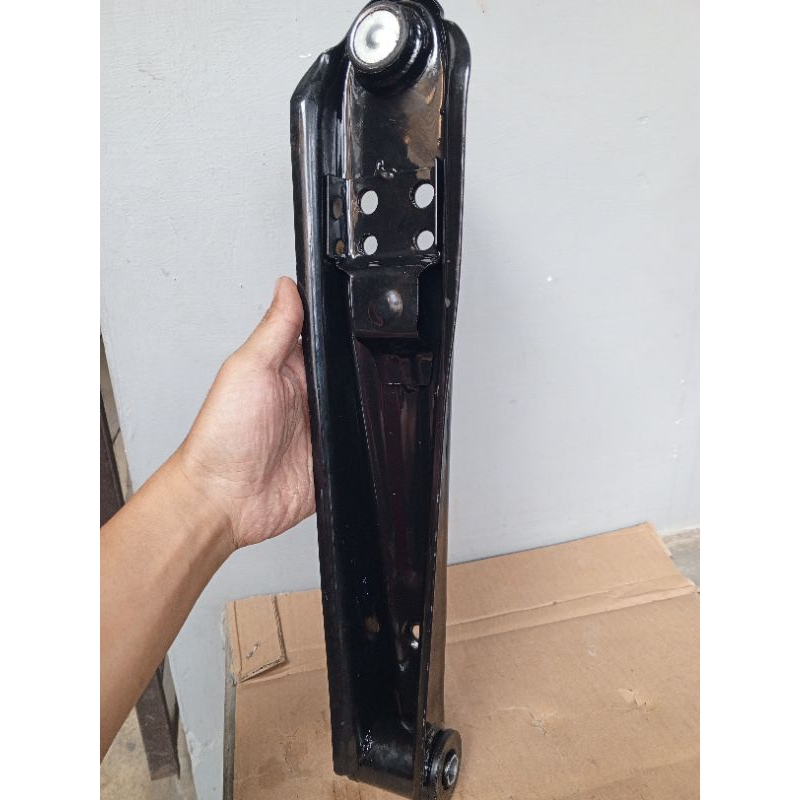 LOWER ARM SAYAP CARRY 1.3 1.5 FUTURA T120SS APV