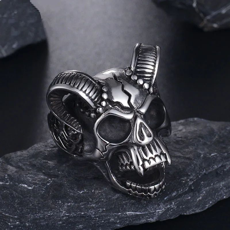 Cincin Retro Desain Tengkorak Kepala Domba / Sheep Head Skull (Adjustable)