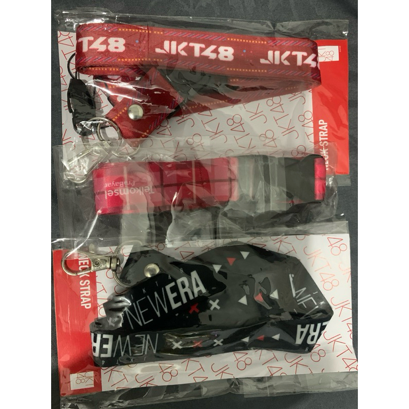 

Lanyard JKT48 Official